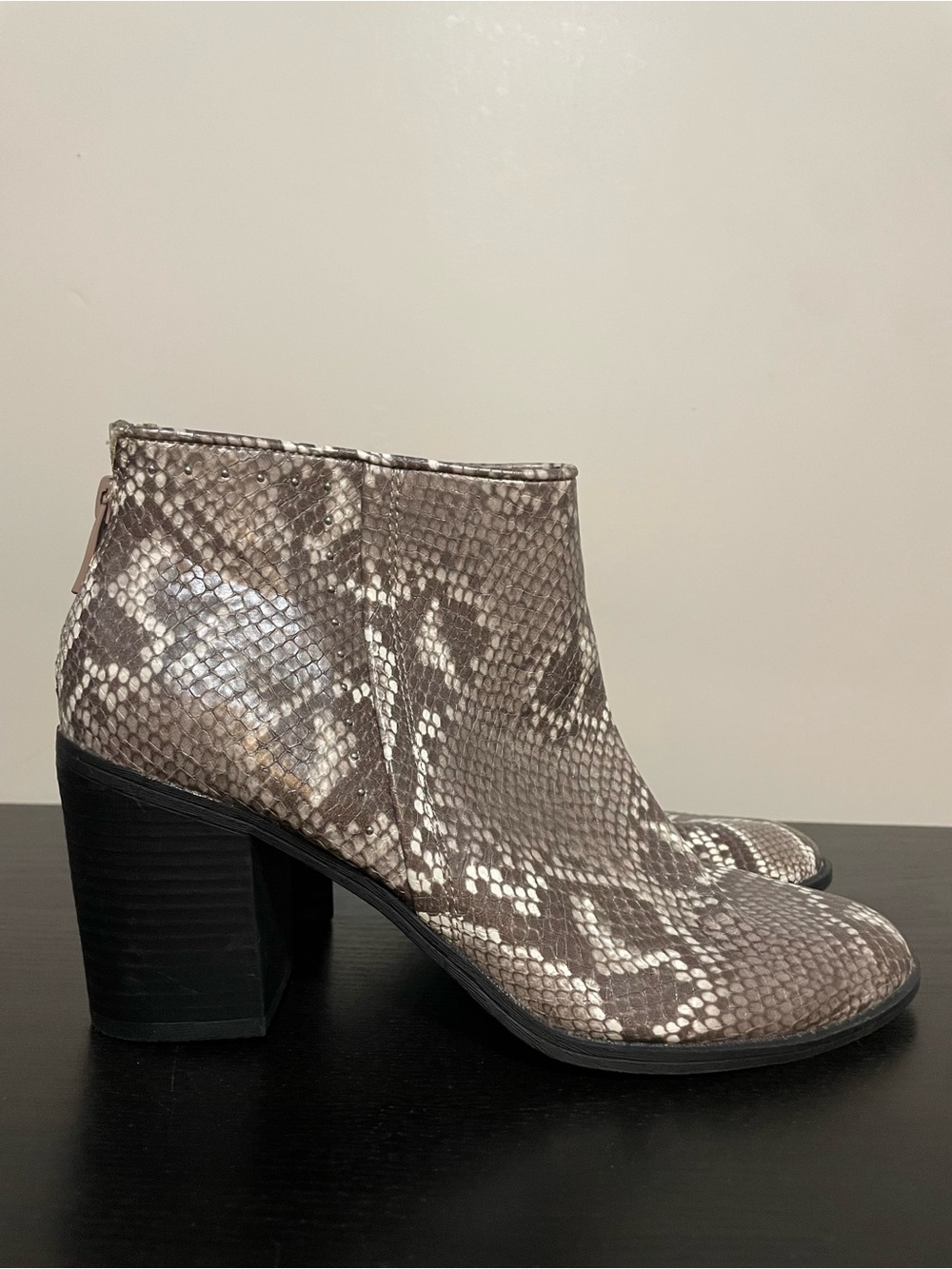 Massini Snake-Print Ankle Booties Boots with Block Heel | Womans SZ 8 1/2